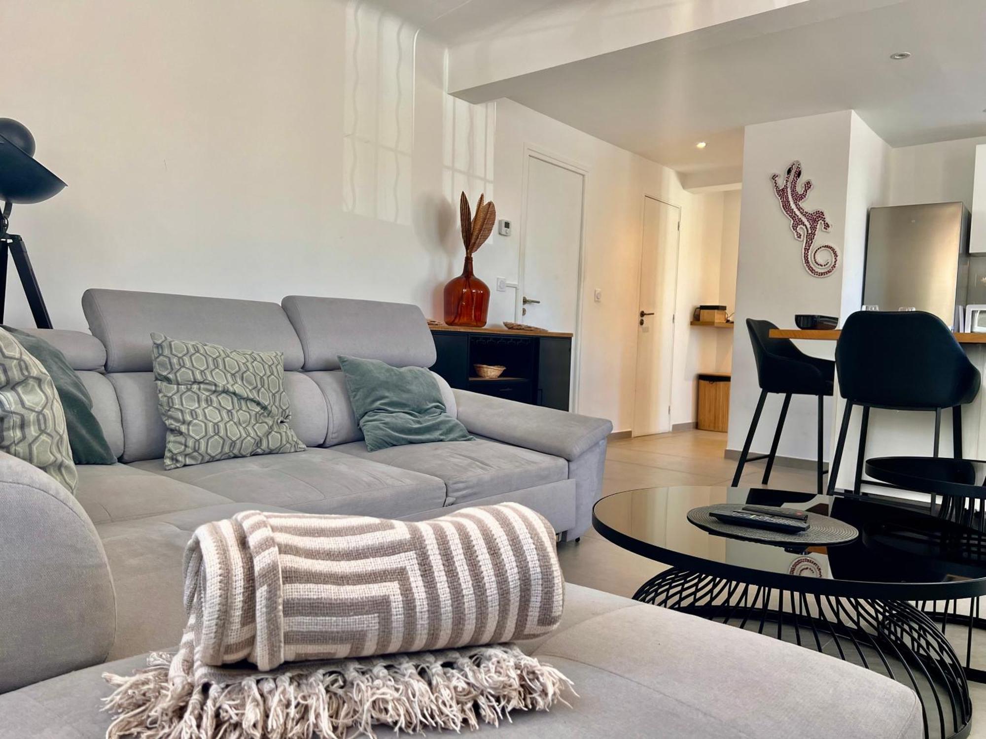 Provence Deux Chambres & Jardin アンティーブ エクステリア 写真